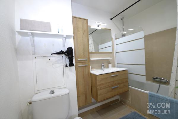 APPARTEMENT 2P rez-de-jardin avec piscine à Saint-Raphaël Saint-Raphaël (83700)