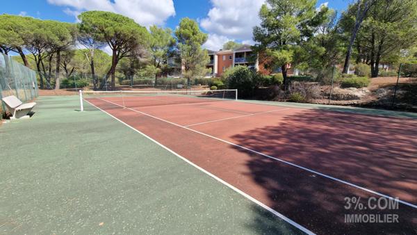 APPARTEMENT 2P rez-de-jardin avec piscine à Saint-Raphaël Saint-Raphaël (83700)