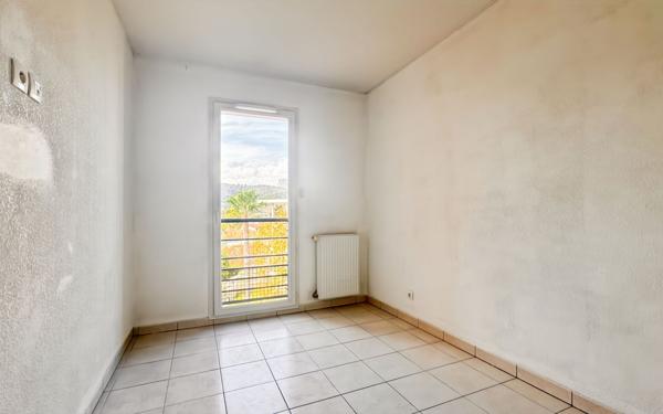 Appartement à vendre    3 pièces • 52 m2 Nice