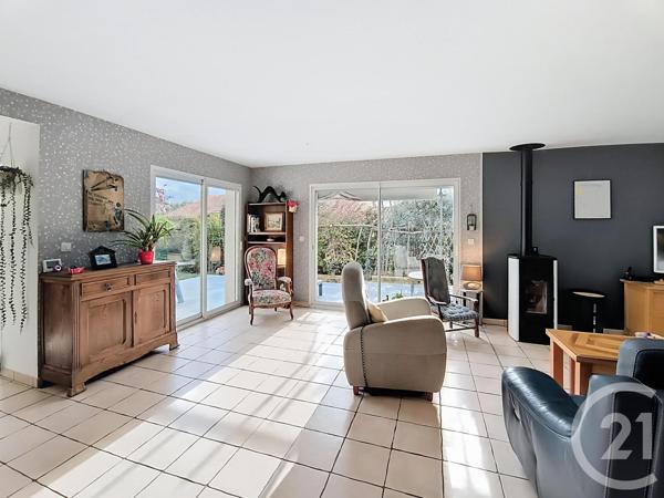 Maison à vendre  7 pièces - 202 m2 MIGNE AUXANCES - 86