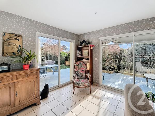 Maison à vendre  7 pièces - 202 m2 MIGNE AUXANCES - 86