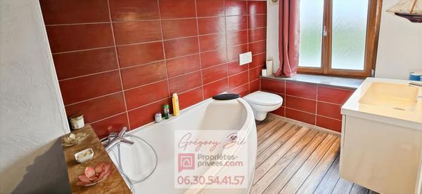 Maison  10 pièce(s) 250 m2