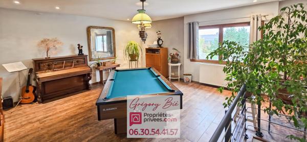 Maison  10 pièce(s) 250 m2