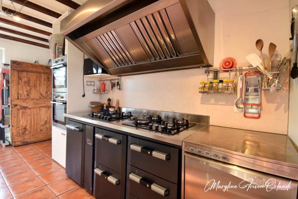 Demeure de caractère du XVIIIᵉ siècle avec gîte de standing