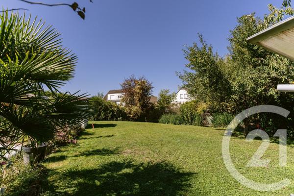 Maison à vendre  8 pièces - 147,10 m2 MAIZIERES LES METZ - 57