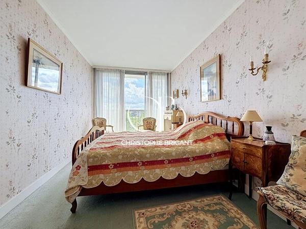 Appartement Villejuif 4 pièce(s) 86 M² Cave et Parking