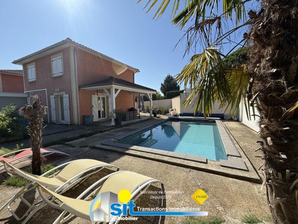 Villa100m² habitables avec piscine - CHONAS L'AMBALLAN