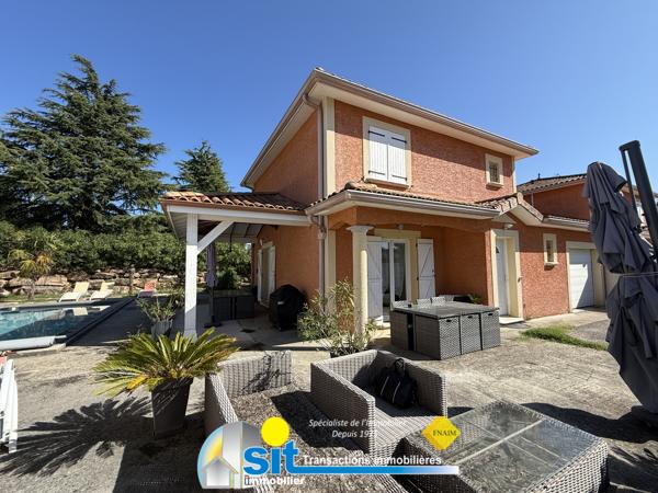 Villa100m² habitables avec piscine - CHONAS L'AMBALLAN