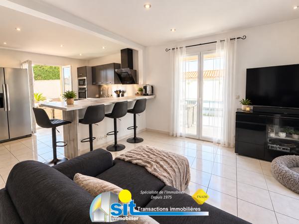 Villa100m² habitables avec piscine - CHONAS L'AMBALLAN