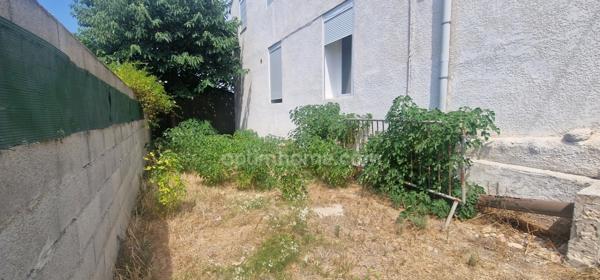 REZ DE JARDIN T2 AVEC PARKING!