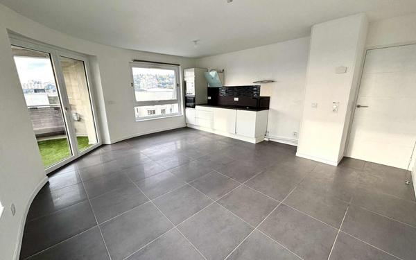 Appartement à louer    3 pièces • 64,40 m2 Lyon 2