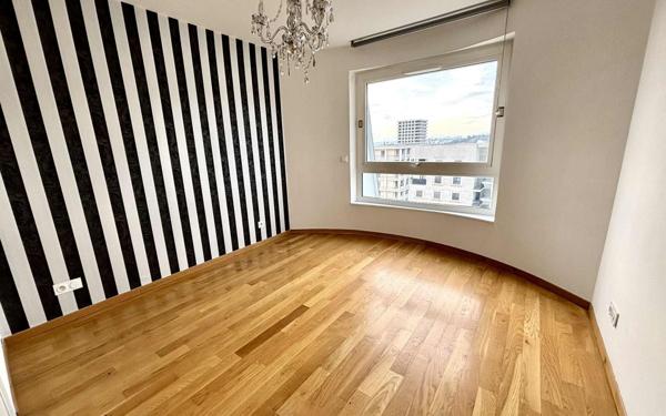 Appartement à louer    3 pièces • 64,40 m2 Lyon 2