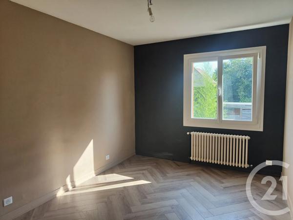 Maison à vendre  5 pièces - 166 m 2   POUILLY SUR LOIRE  - 58