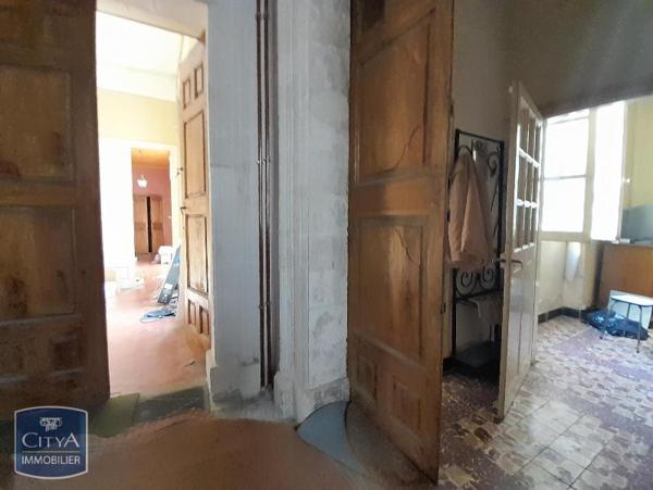 Immeuble à vendre 866m²