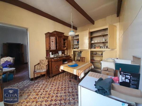 Immeuble à vendre 866m²