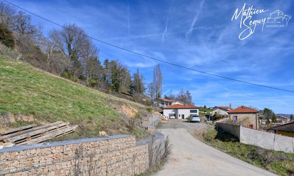 Opportunité d’investissement : Terrain constructible, au calme, facilement accessible et idéal pour concrétiser votre projet