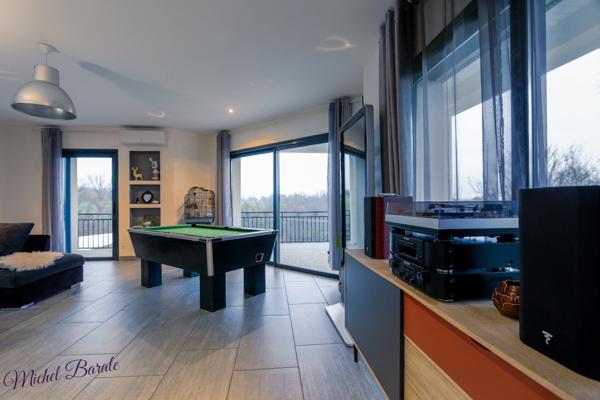 Maison 7 pièces MILLERY (69), 215m² sur terrain de 1509m²