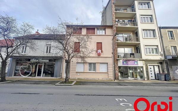 Immeuble à vendre    5 pièces •  Montluçon