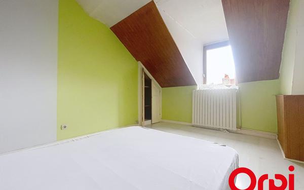 Immeuble à vendre    5 pièces •  Montluçon