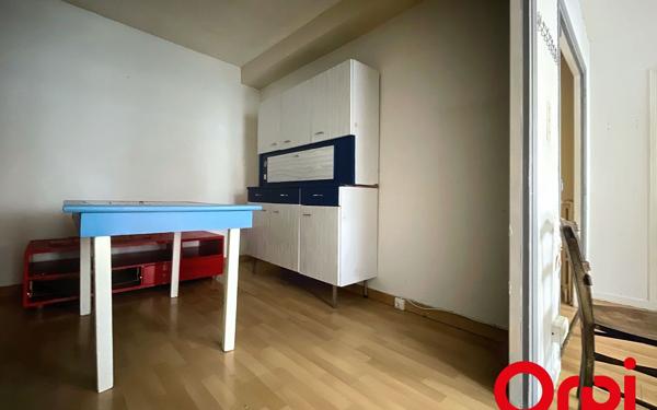 Immeuble à vendre    5 pièces •  Montluçon