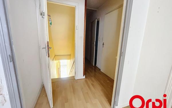 Immeuble à vendre    5 pièces •  Montluçon