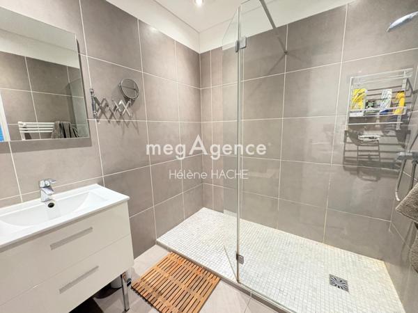 Appartement à NICE, 06300 - 2 pièces 46m²