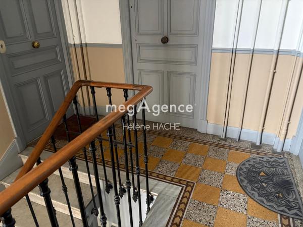 Appartement à NICE, 06300 - 2 pièces 46m²