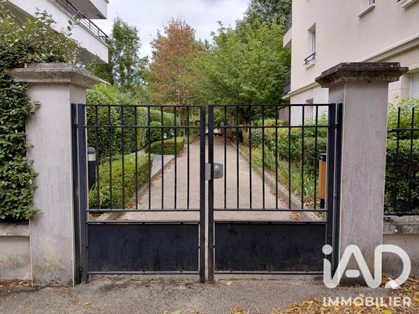 Appartement à vendre 3 pièces 62,1 m² Guyancourt