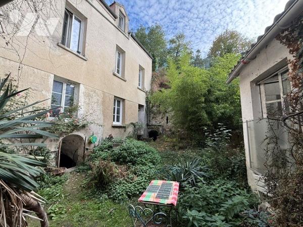 Immeuble à vendre à Montmorency (95160) en Val-d'Oise (95), 230 m2 habitables sur terrain de 348 m2