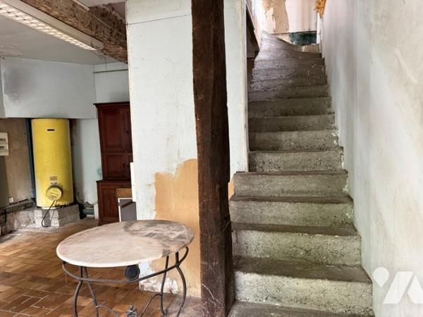 Immeuble à vendre à Montmorency (95160) en Val-d'Oise (95), 230 m2 habitables sur terrain de 348 m2