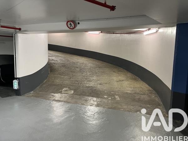 Parking à vendre 11 m² Paris 7