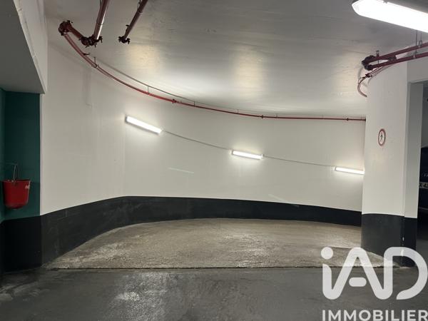 Parking à vendre 11 m² Paris 7