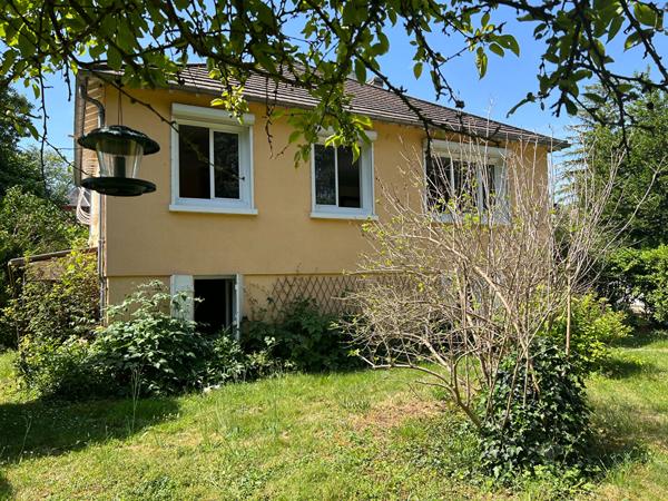 Maison à vendre en plein coeur de L'Isle Adam - 80m2, 3 chambres