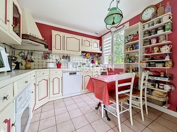 Maison à vendre en plein coeur de L'Isle Adam - 80m2, 3 chambres
