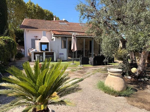 Mougins Cabrières Sud, villa 7P, jardin