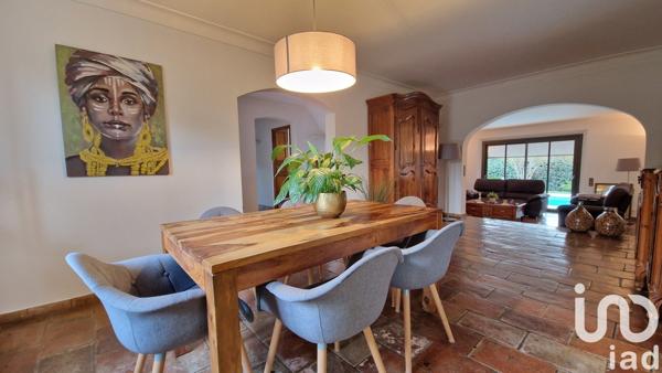 Maison à vendre 6 pièces 159 m² Vidauban