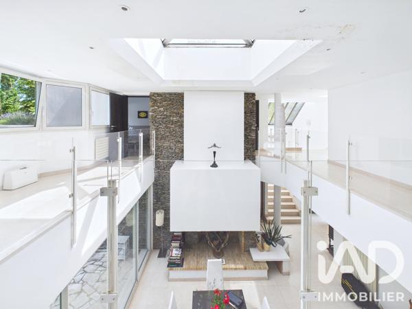 Maison à vendre 6 pièces 233,88 m² Sceaux