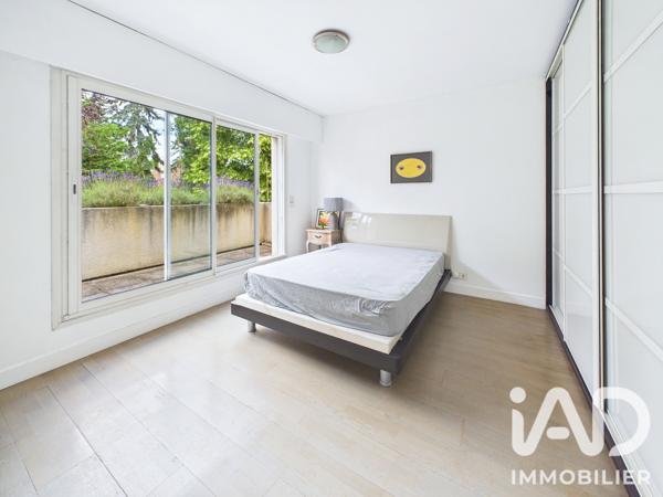 Maison à vendre 6 pièces 233,88 m² Sceaux