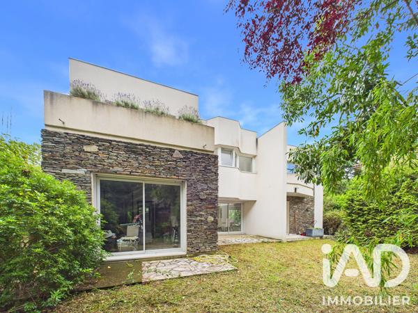 Maison à vendre 6 pièces 233,88 m² Sceaux