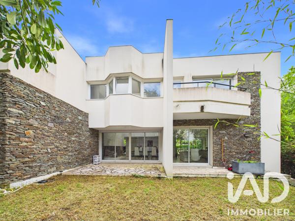 Maison à vendre 6 pièces 233,88 m² Sceaux
