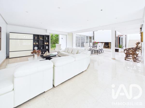 Maison à vendre 6 pièces 233,88 m² Sceaux