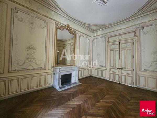 Angers centre ville, bureaux de 81 m² à louer