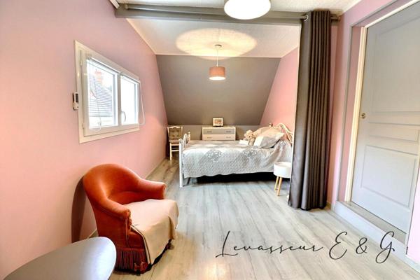 BALAGNY SUR THERAIN - Pavillon 3 chambres et bureau avec garage sur 520m² de terrain