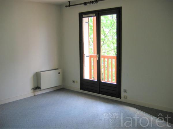 Location appartement près de CHAMBERY - 1 pièce(s) - 26 m² - 550 €/mois