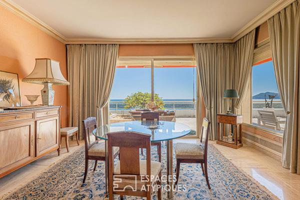 Villa sur le toit en front de mer avec Rooftop privatif et vue mer panoramique à Cannes