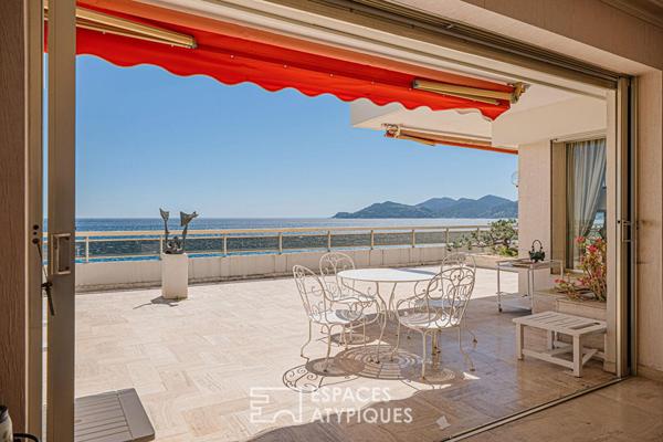 Villa sur le toit en front de mer avec Rooftop privatif et vue mer panoramique à Cannes