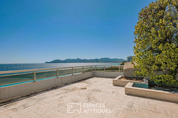 Villa sur le toit en front de mer avec Rooftop privatif et vue mer panoramique à Cannes