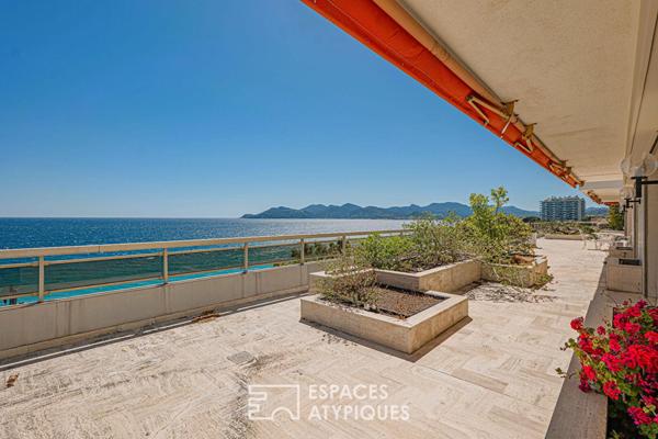 Villa sur le toit en front de mer avec Rooftop privatif et vue mer panoramique à Cannes