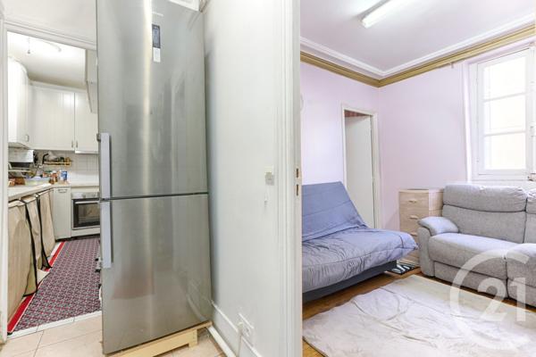 Appartement F3 à vendre  3 pièces - 45,23 m2 PARIS - 75018