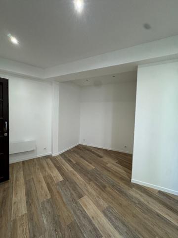 Enfin un studio sans sujet énergétique - avenue Junot